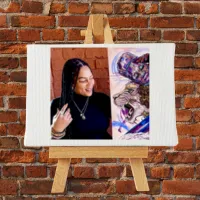 picture of Artist Ria on a canvas