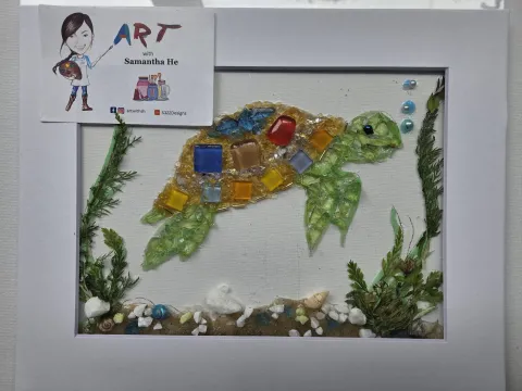 Example of Turtle made of seaglass